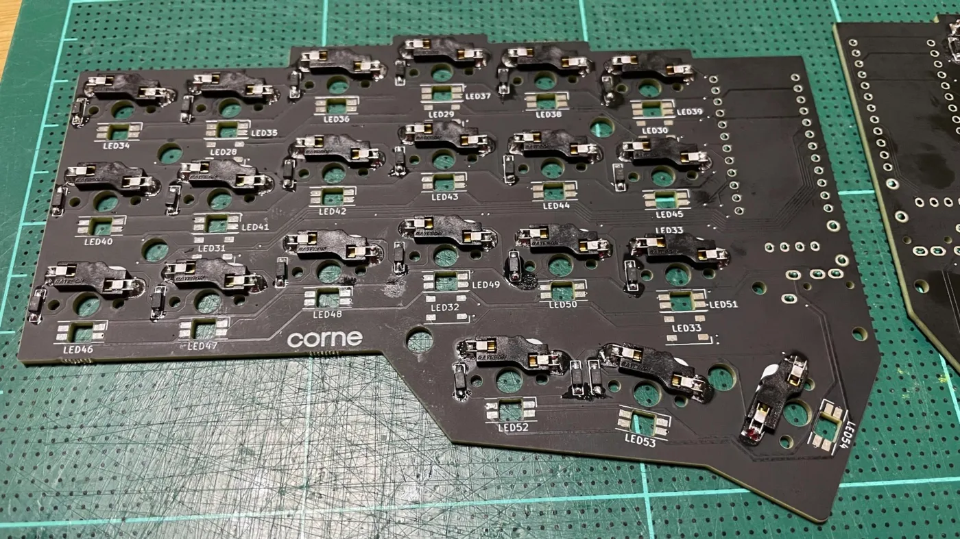 Gateron Hotswap sockets are soldered in place