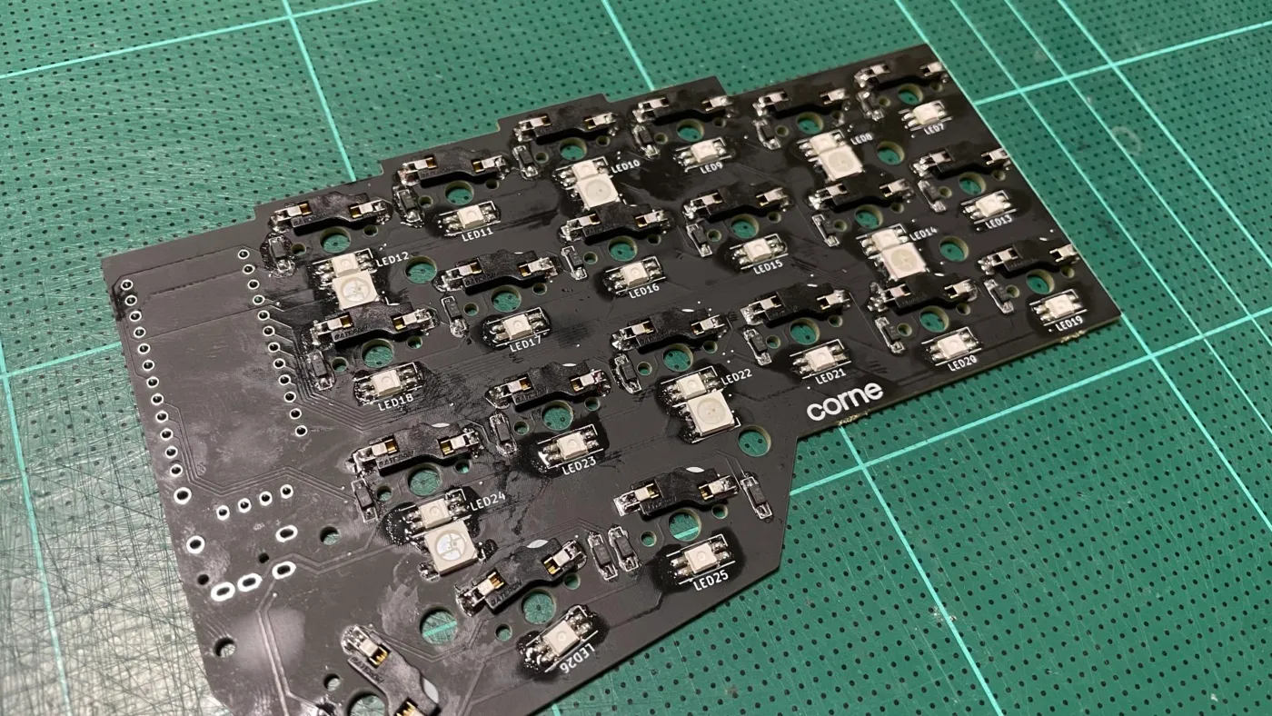 all LEDs are soldered to the PCB
